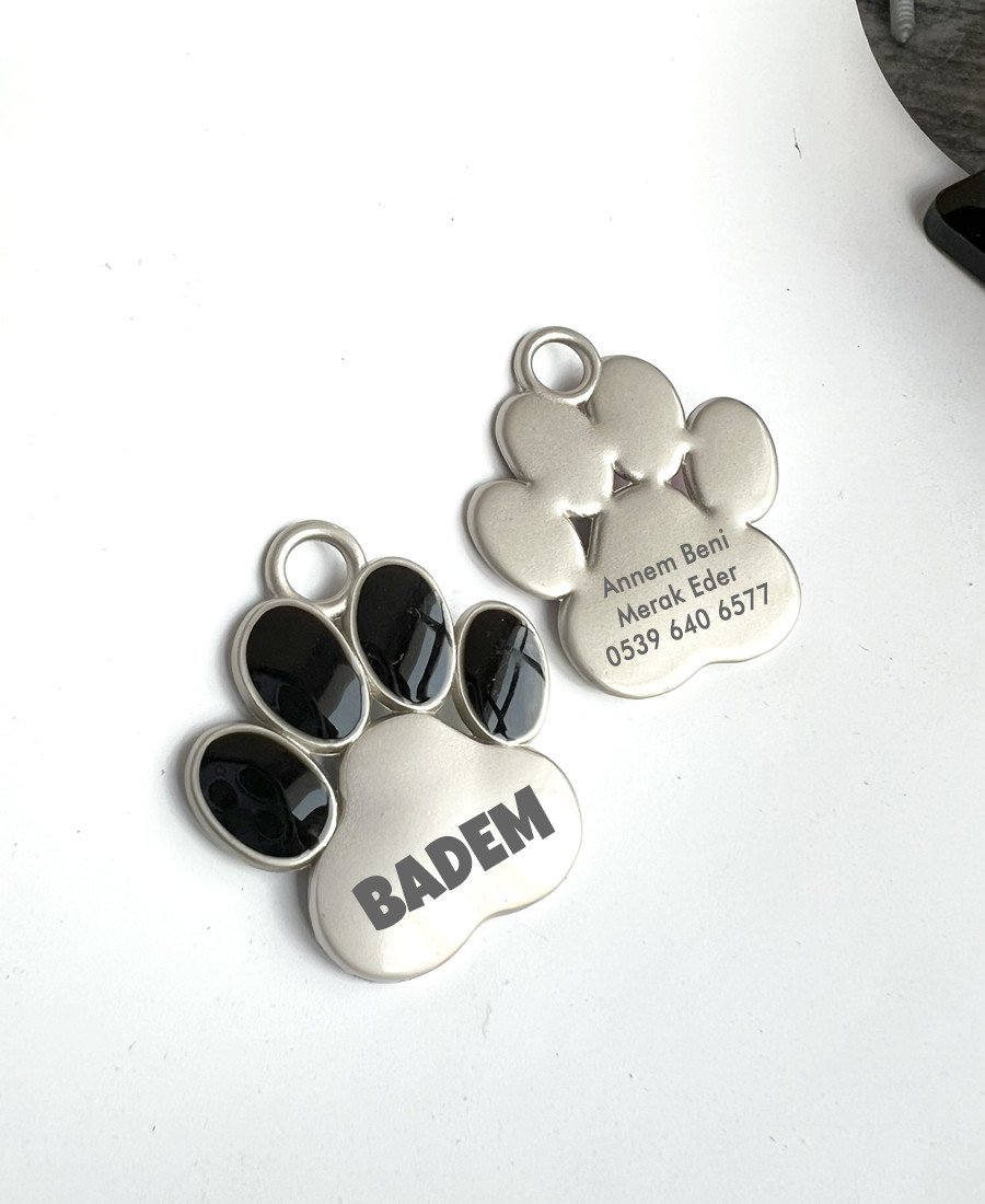 Pati Siyah Renkli Metal Künye