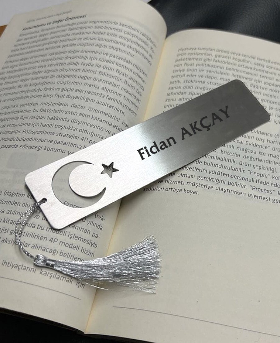 Metal Kitap Ayracı Ayyıldız Kesim İsme Özel